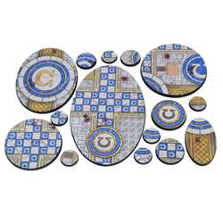 Safe & Sound: Instabases Chapel 40mm Round (plastic) (5)