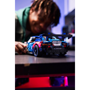 LEGO Technic BMW M4 GT3 EVO racerbil 42226