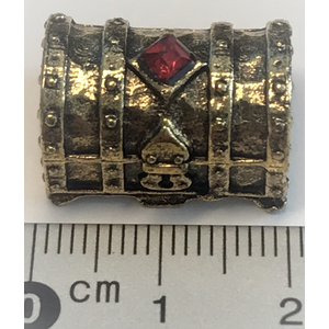 Player Token: Tarnished Gold Color Treasure Chest In Metal Alloy (1)