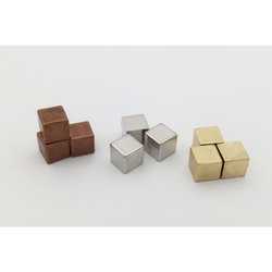 Spelpjäs: Metal Cube 8mm - Silver(1st)
