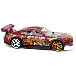 Custom ’18 Ford Mustang GT (1/64)