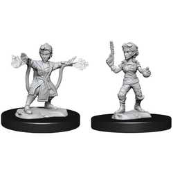 Nolzur's Marvelous Miniatures (unpainted): Gnome Artificer Female